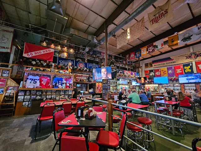 Pooley's Sports Bar and Event Center