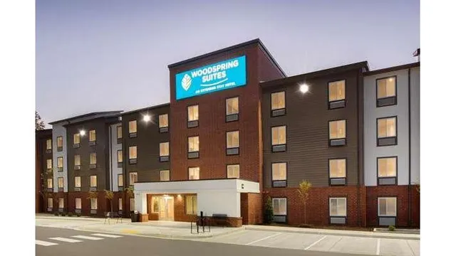 WoodSpring Suites Washington DC East Arena Drive