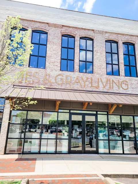 Jes & Gray Living
