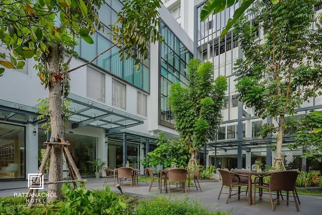 Rattanachol Hotel