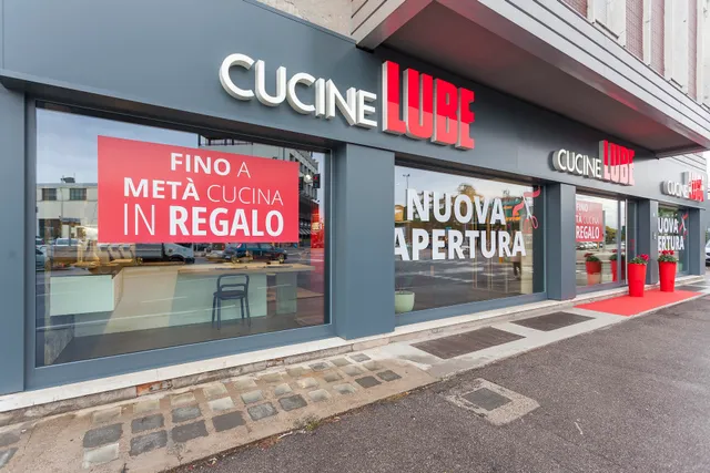 Lube Store Verona - Borgo Roma