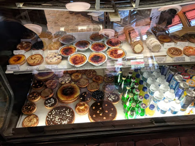La Boulangerie Bakery Cafe
