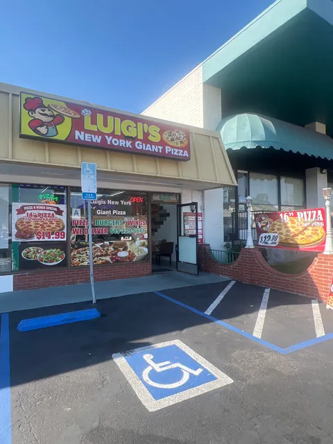 Luigi's New York Giant Pizza