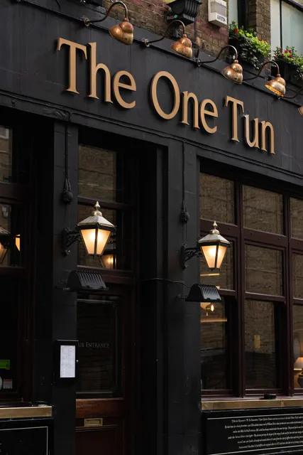 The One Tun Pub & Rooms