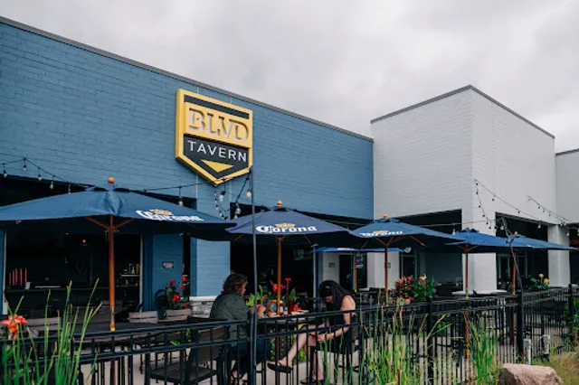 Blvd Tavern