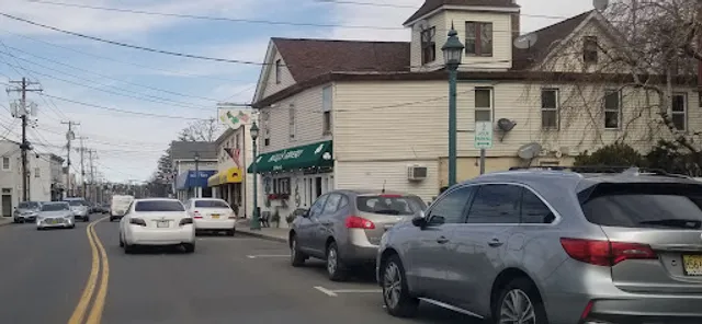 Kelly's Public House