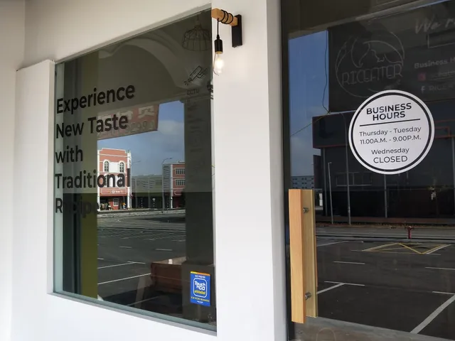 RICEATER CAFE & RESTAURANT