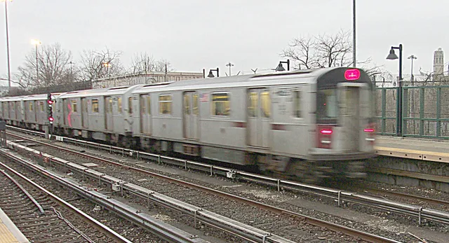 Bedford Park Blvd-Lehman College