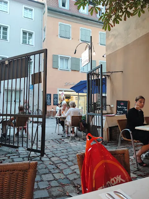 Kyoto Running Sushi Restaurant