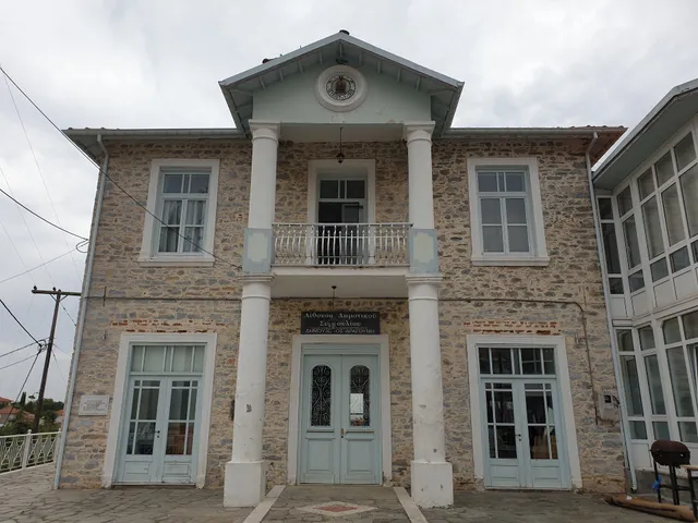 Ξενώνας Βογατσικού Καστοριάς