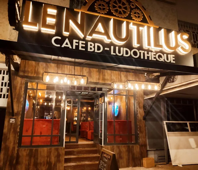 Le Nautilus café BD Ludothèque