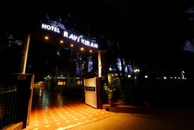 Hotel Ravi Kiran