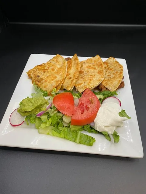 TEQUILAS BAR & GRILL