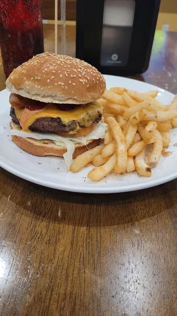 Wyndham Garden Restaurant