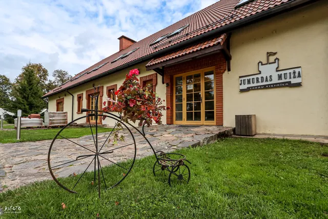 Lauku viesnīca "Jumurdas muiža"