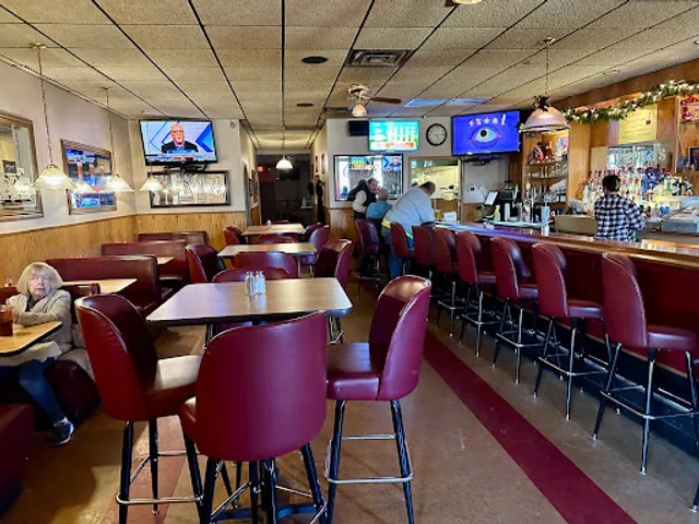 Michael's Bar & Grille