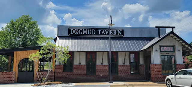 Dogmud Tavern