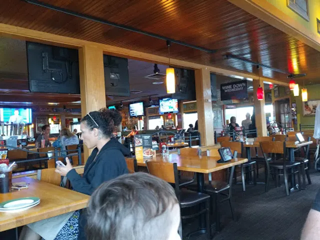 Applebee's Grill + Bar