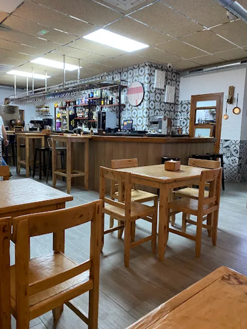 Cafetería-Taberna el limbo