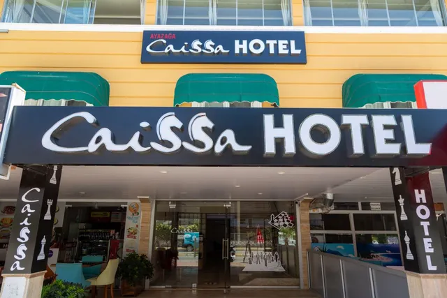 Caissa Hotel