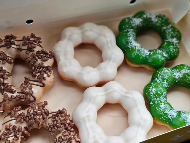 MIMOCHI MORLEY (next to Revo Fitness)