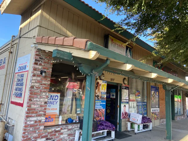 Paramba Fashion & Grocery