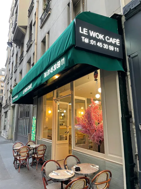 Le Wok Café