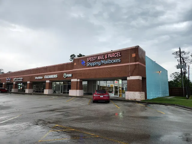 West Lake Houston Center