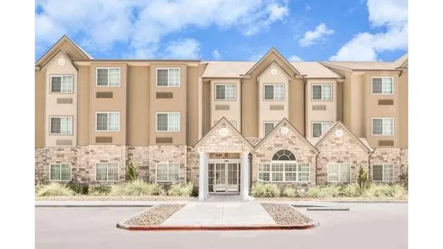 Microtel Inn & Suites by Wyndham Midland