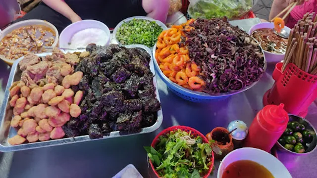 Bánh đa cua gốc cây bàng 442 tô hiệu phường Trần Nguyên hãn Hải Phòng