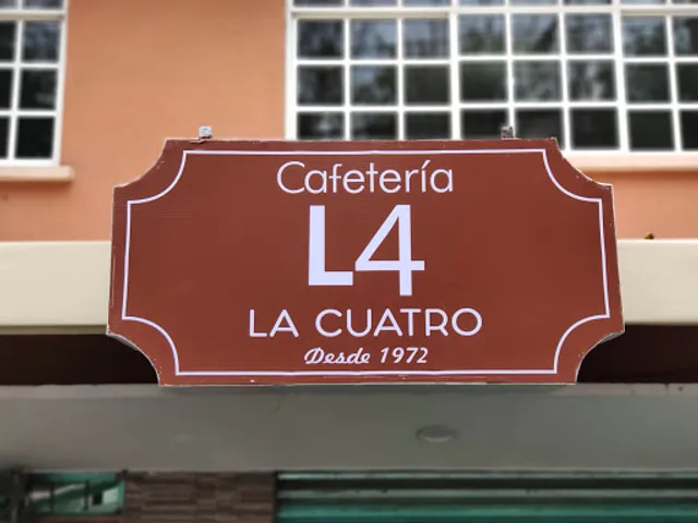 Cafetería "La 4"