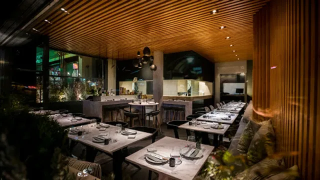 GAKU Sushi Izakaya @ Chalandri