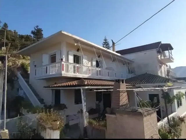 Apartment Avgeris and Lily