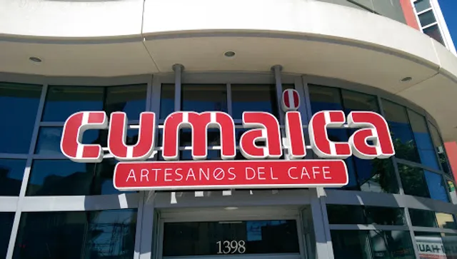 Cumaica: Artesanos del Cafe