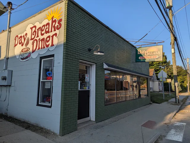 Day Breaks Diner