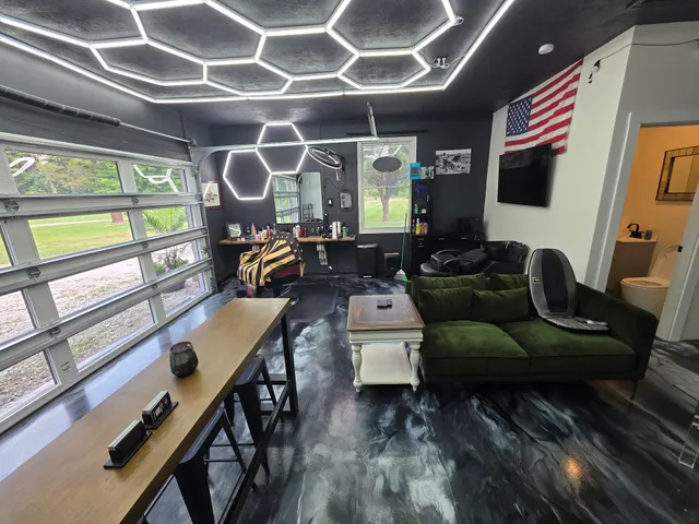 Manny's BarberStudio