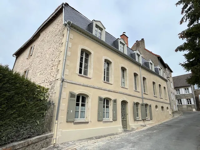 Les Glycines anciennement maison N°9