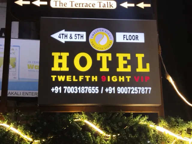 Hotel Twelfth 9ight Vip