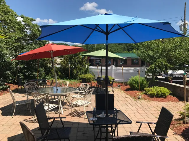 Lakeview Market & Deli