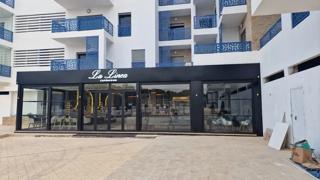 Café restaurant LA LINEA