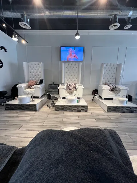 Pardon My French Nail Bar + Beauty Lounge