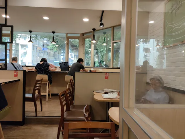 MOS BURGER Minsheng Shop II