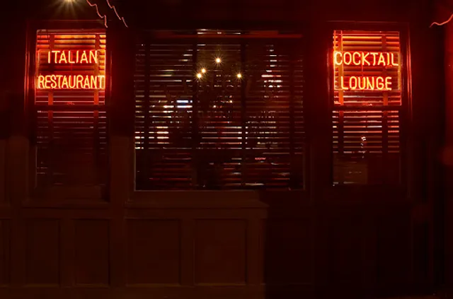 Luigi's Restaurant And Bar