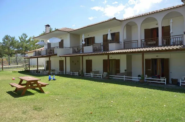 MARIA VILLAGE STUDIOS