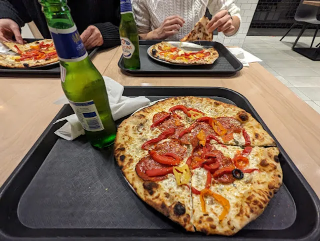 Pizzeria Bros (Village)