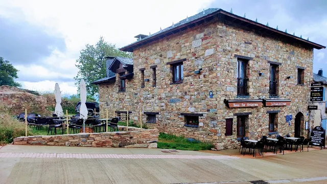 Hostal Albergue La Posada del Druida
