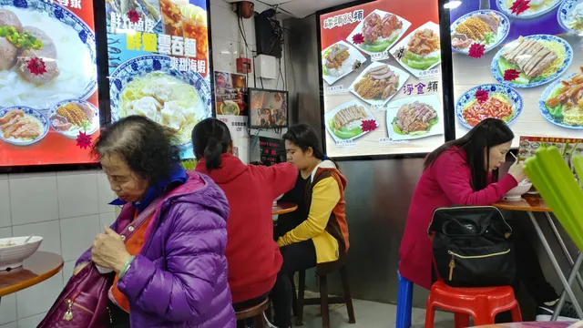 香港仔魚蛋粉專門店