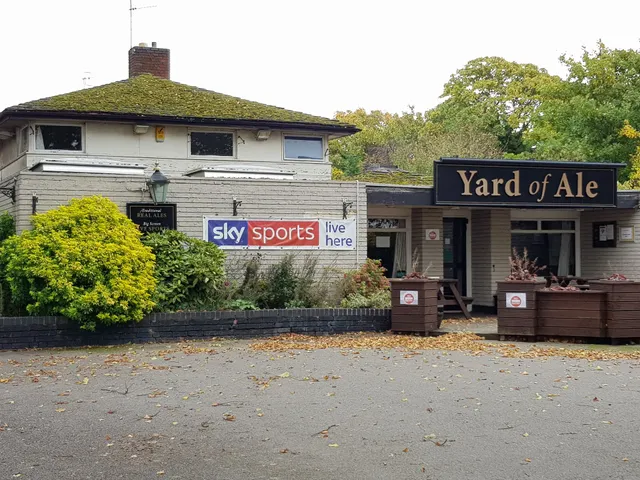 Yard of Ale