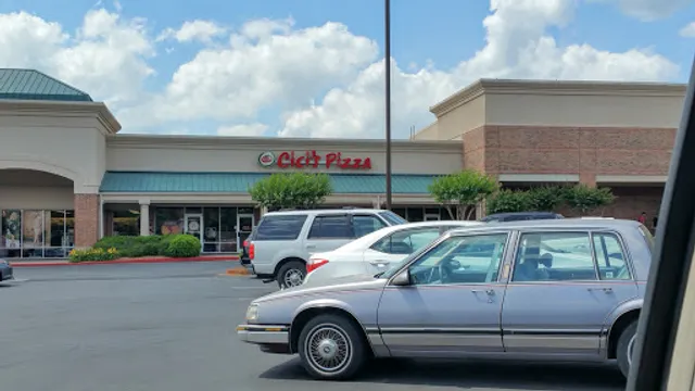 Cicis Pizza