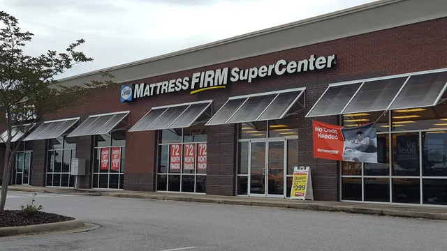 Mattress Firm Outlet - Colonial Promenade Parkway